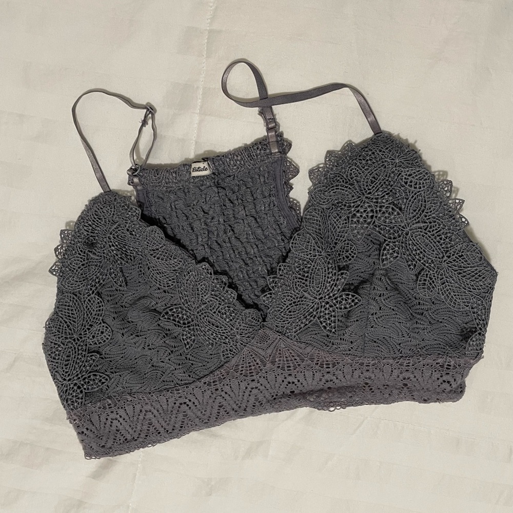 Listicle Gray Lace Bralette
